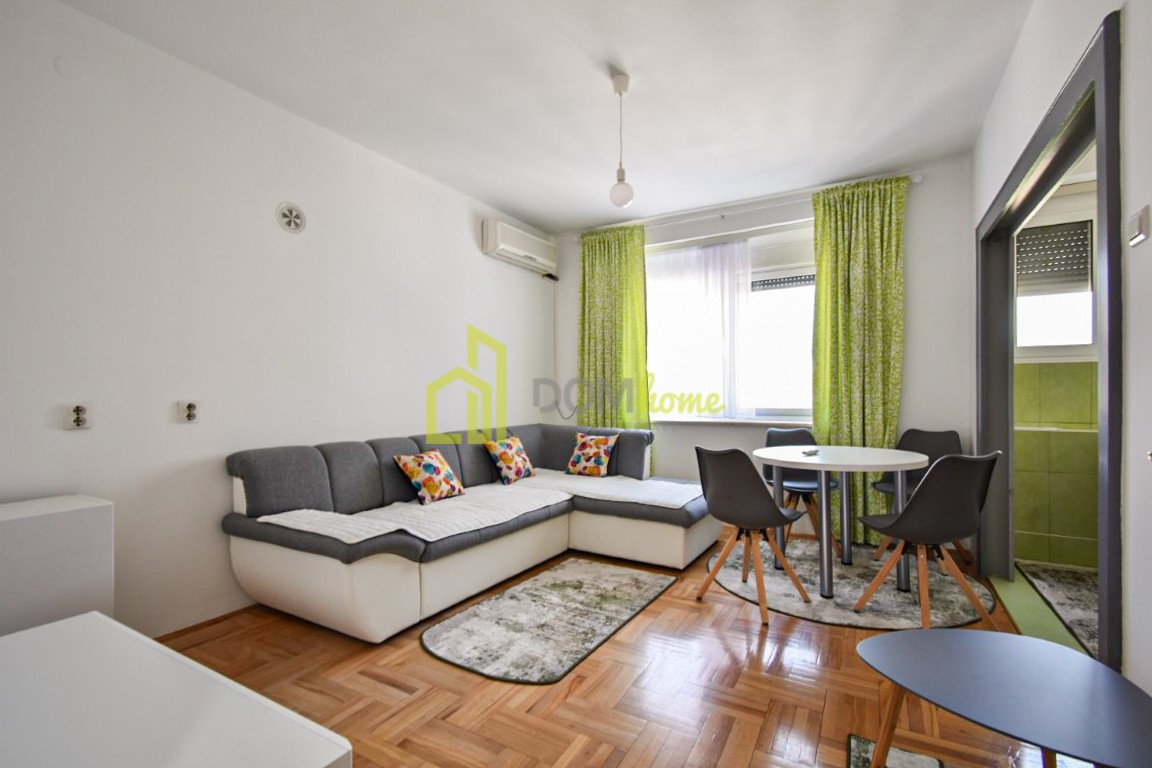 Однокомнатная квартира 50м2, Центр